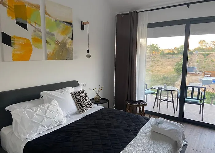 Κατάλυμα σε φάρμα Zambujal Σεσίμπρα