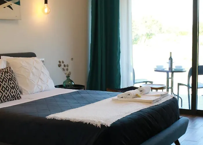 Zambujal Κατάλυμα σε φάρμα Σεσίμπρα