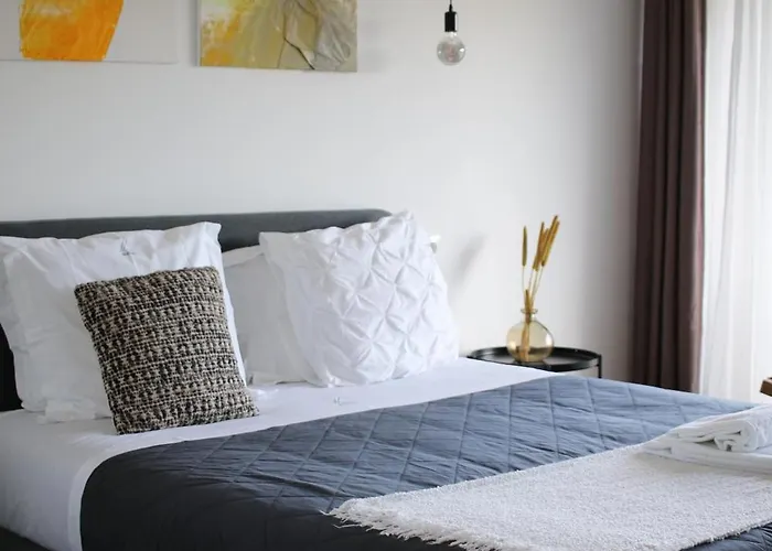 Κατάλυμα σε φάρμα Zambujal Σεσίμπρα